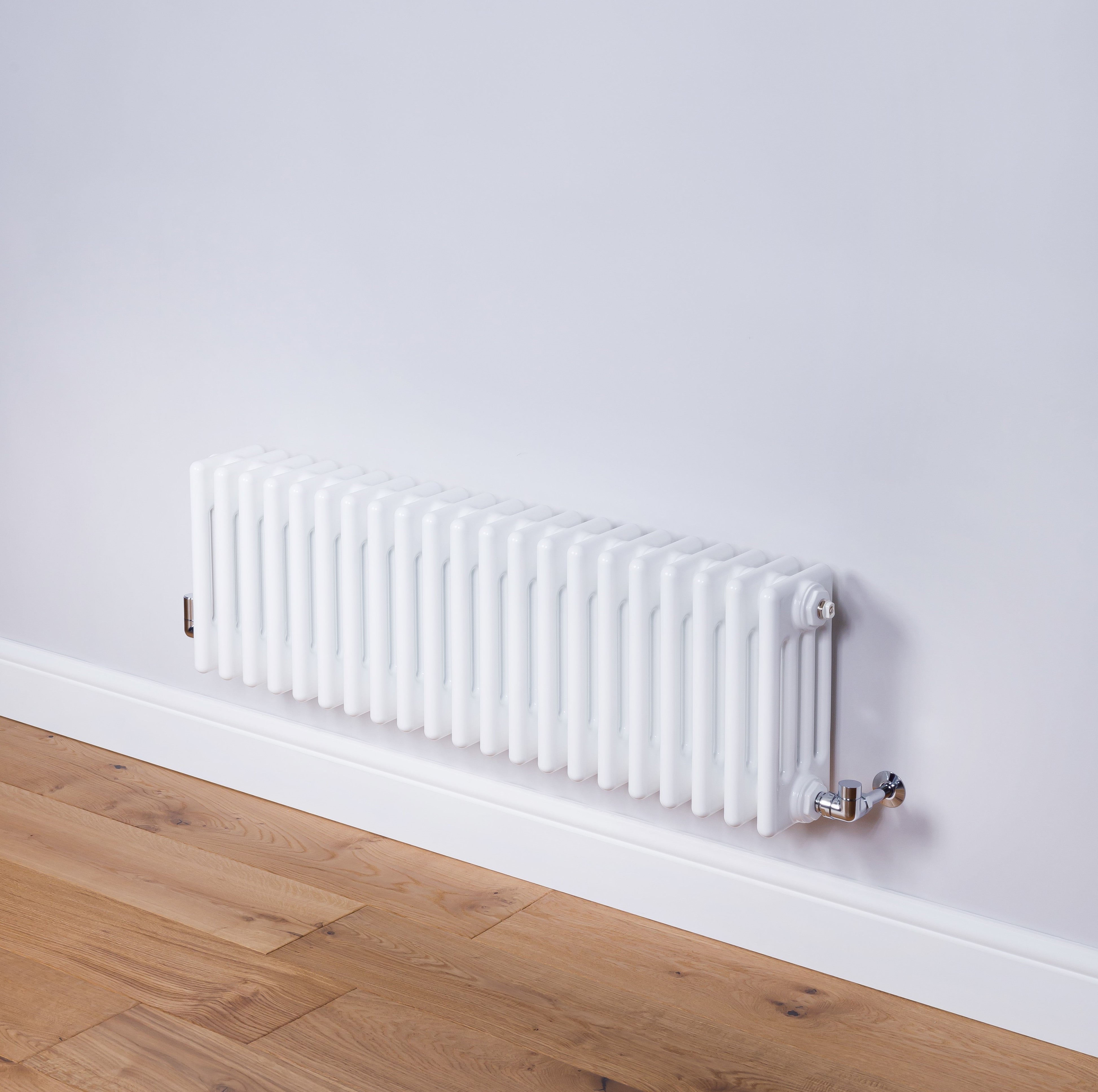 Modus Traffic White 4 Column Radiator